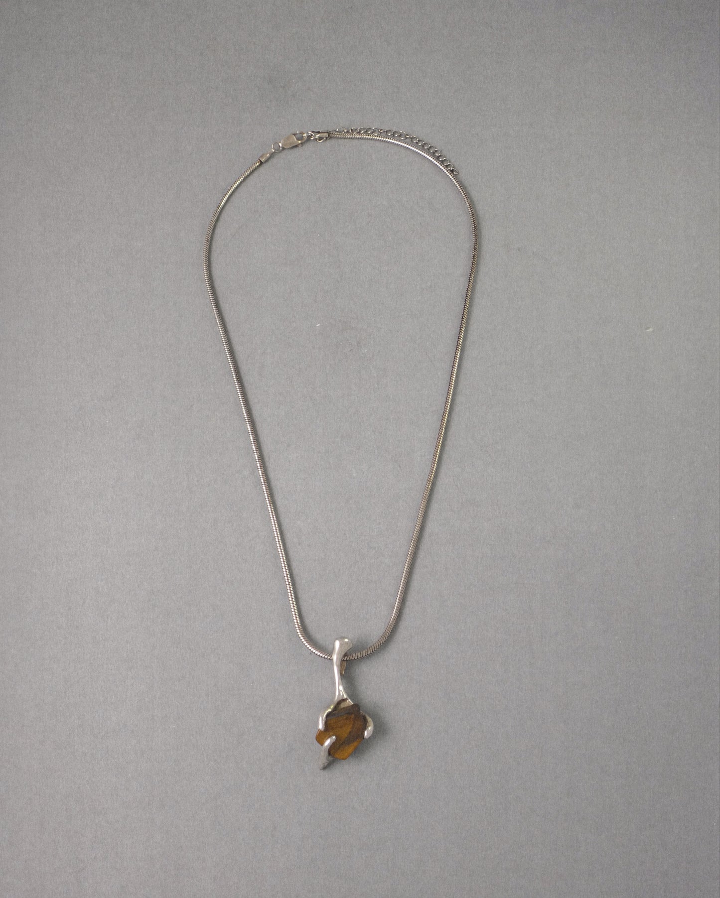 tiger eye neck