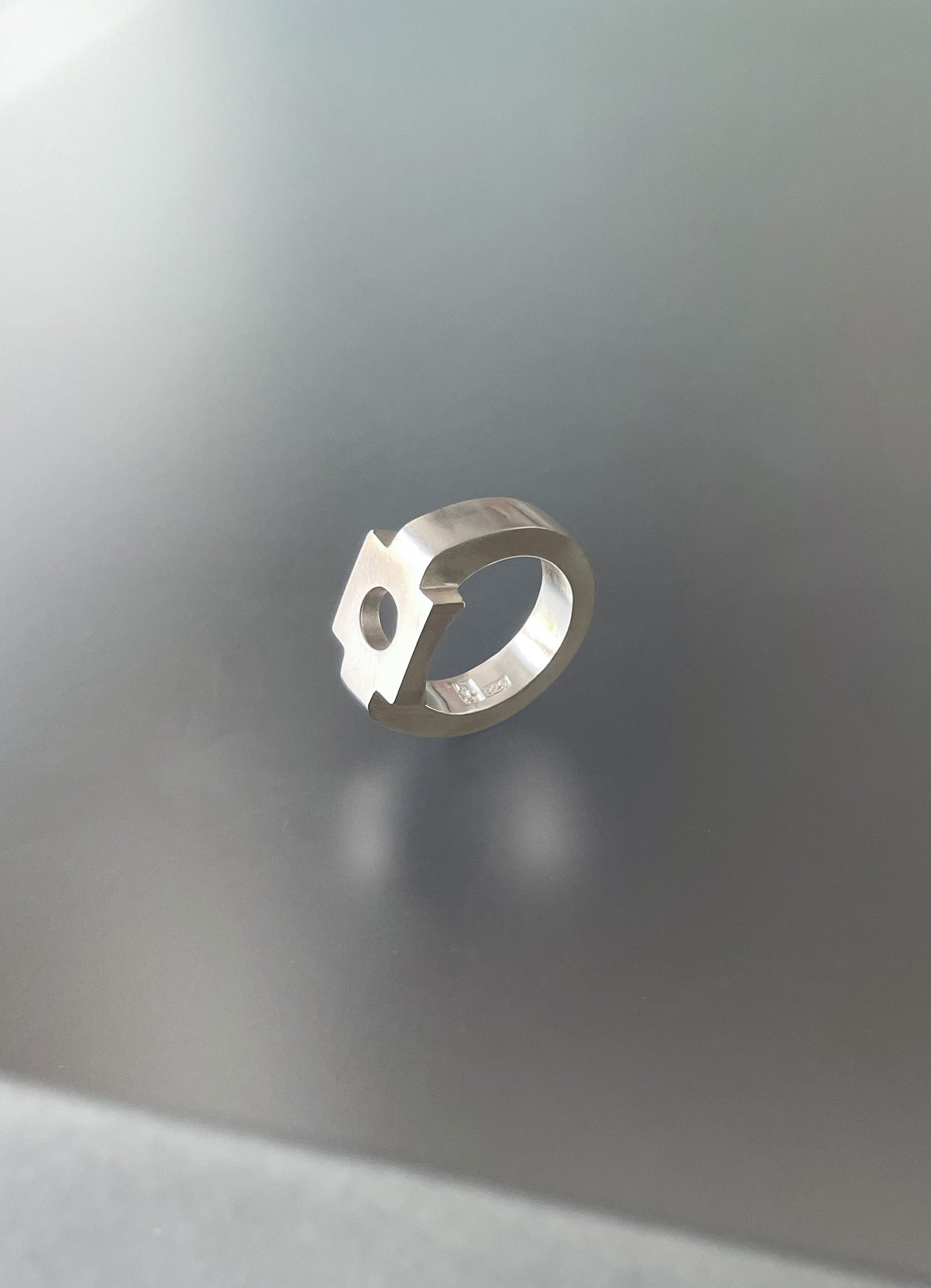 ring - M02