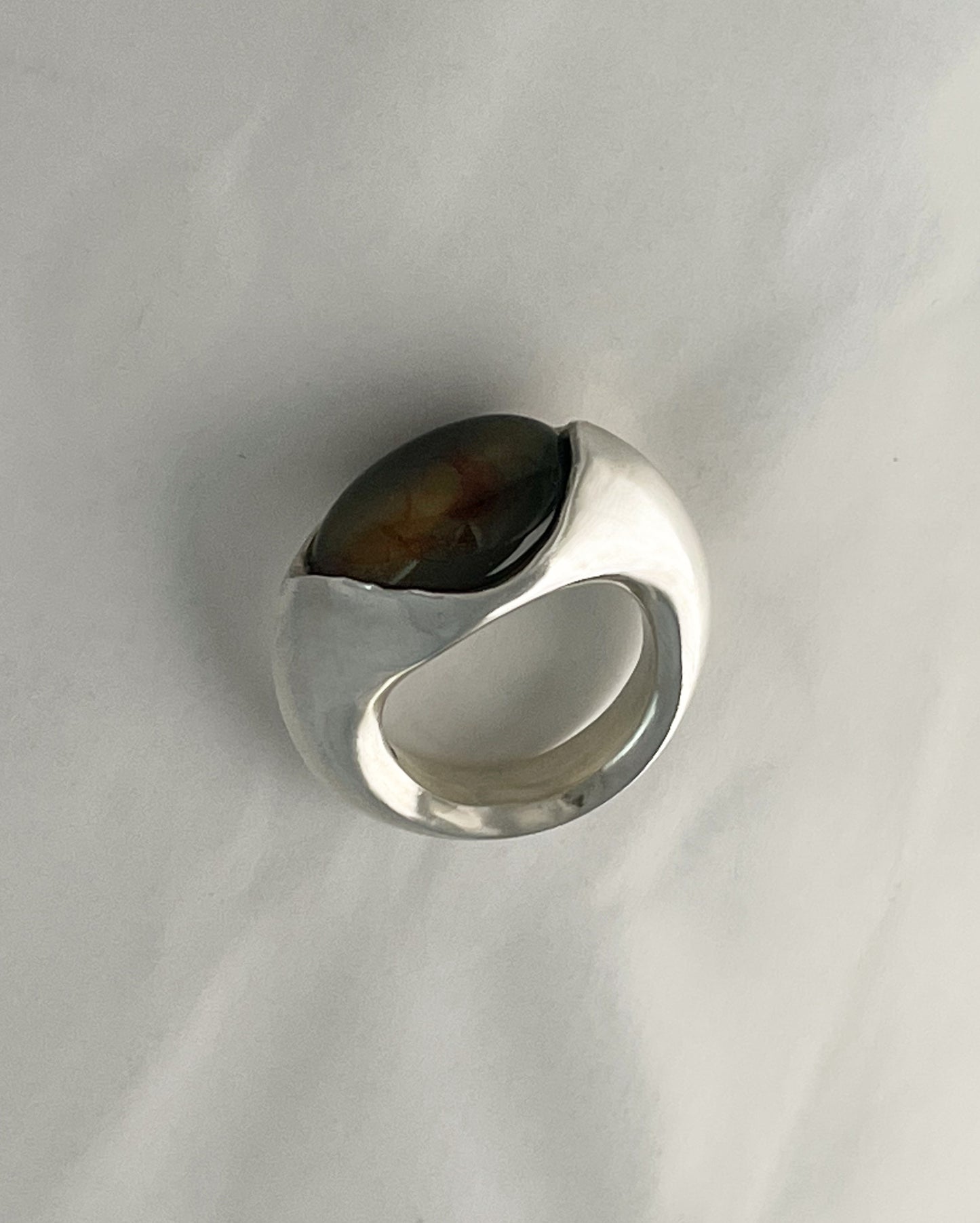 UFO ring - O01