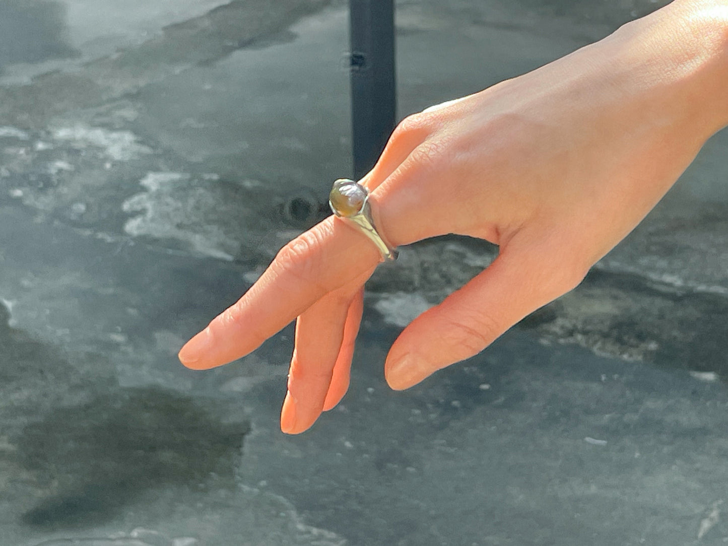 UFO ring - O01